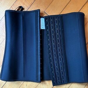 Black waist trainer